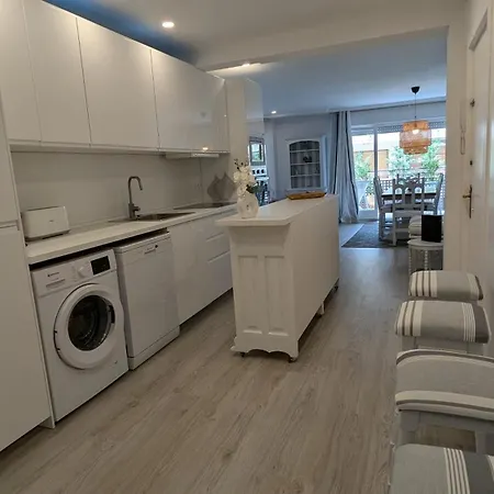 Apartamento A Pocos Metros Del Mar 滨海托萨